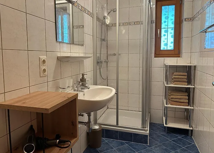 Halder, Inklusive Stubai Super Card